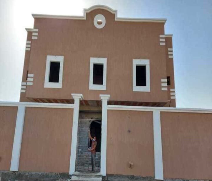 أفضل مقاول اصباغ خارجية مسقط 93808121  – خبرة وتميز في تنفيذ اصباغ منازل خارجية عمانية