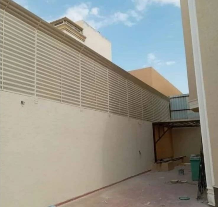 شركة تركيب ابواب المنيوم في مسقط  ت: 93808121  شركة تركيب ابواب المنيوم في سلطنة عمان